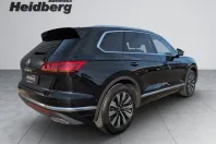 Volkswagen Touareg din 2022 cu 64.688 km - oferta VOL142987 - foto 9