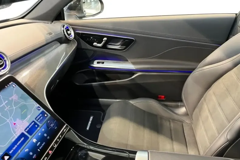 Mercedes-Benz CLE 220 din 2024 cu 11.947 km - oferta MER142988 - foto 4