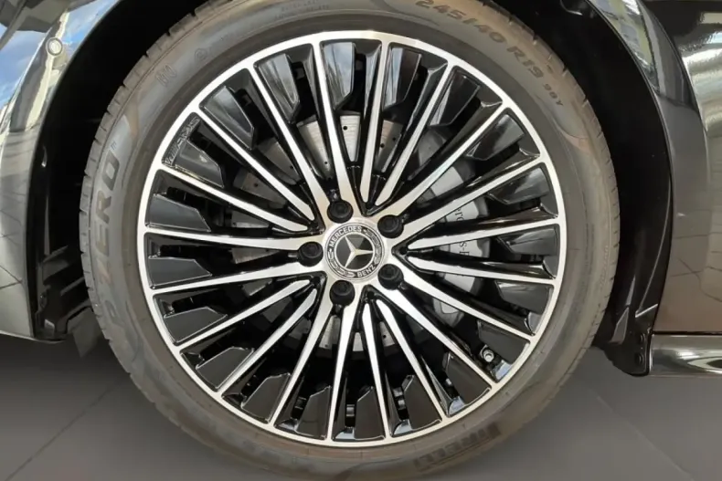 Mercedes-Benz CLE 220 din 2024 cu 11.947 km - oferta MER142988 - foto 8