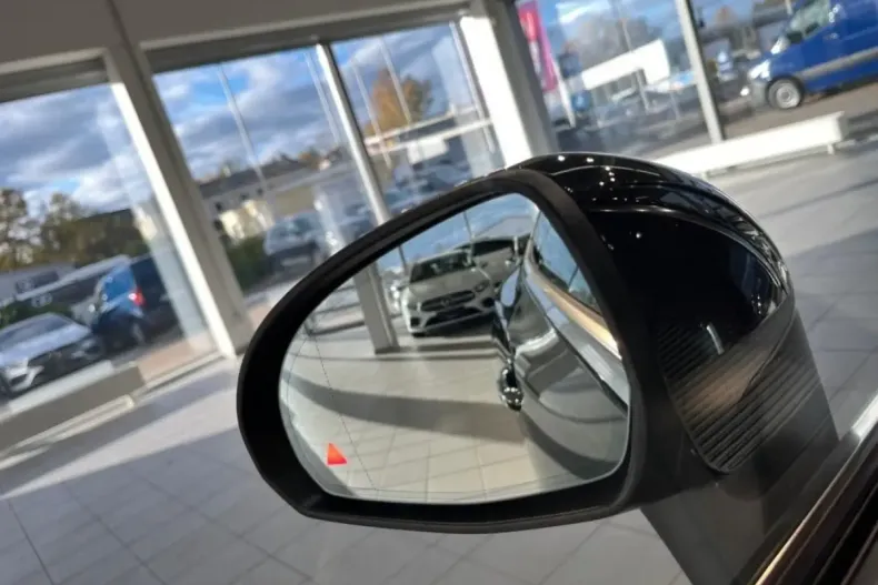 Mercedes-Benz CLE 220 din 2024 cu 11.947 km - oferta MER142988 - foto 16