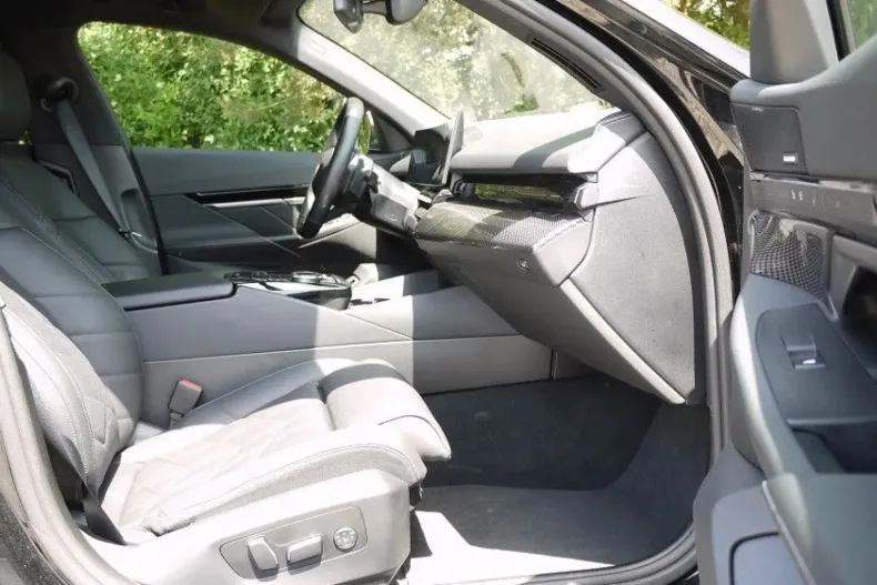 BMW 520 din 2024 cu 36.000 km - oferta BMW142989 - foto 15