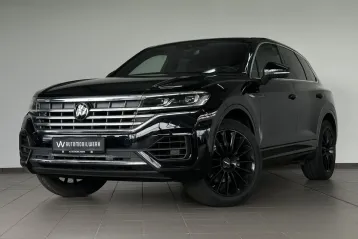 Volkswagen Touareg din 2022 - oferta VOL143001