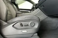 Volkswagen Touareg din 2022 cu 84.500 km - oferta VOL143001 - foto 16