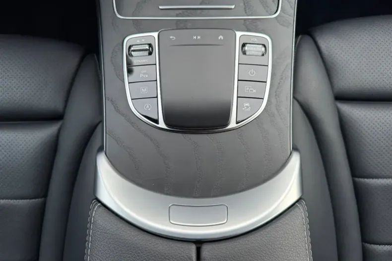 Mercedes-Benz GLC 400 din 2022 cu 41.200 km - oferta MER143005 - foto 18