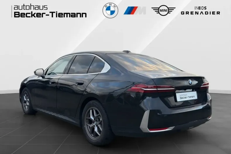 BMW 520 din 2024 cu 49.077 km - oferta BMW143007 - foto 4