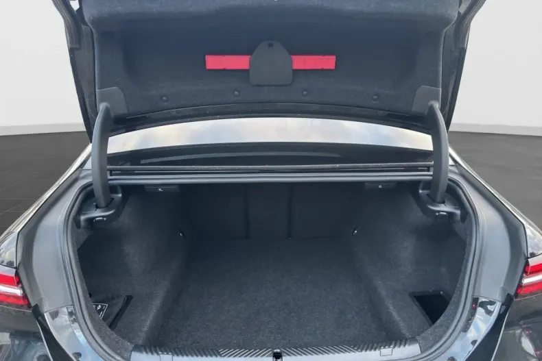 BMW 520 din 2024 cu 49.077 km - oferta BMW143007 - foto 9