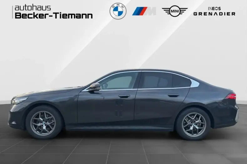 BMW 520 din 2025 cu 25.141 km - oferta BMW143020 - foto 3