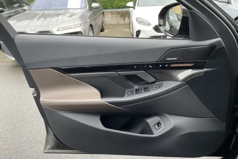 BMW 520 din 2024 cu 27.054 km - oferta BMW143028 - foto 6