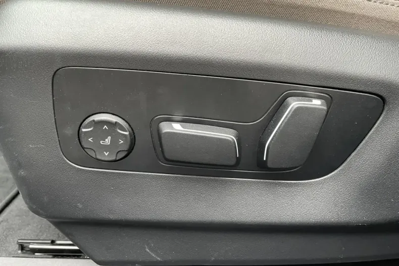 BMW 520 din 2024 cu 27.054 km - oferta BMW143028 - foto 10