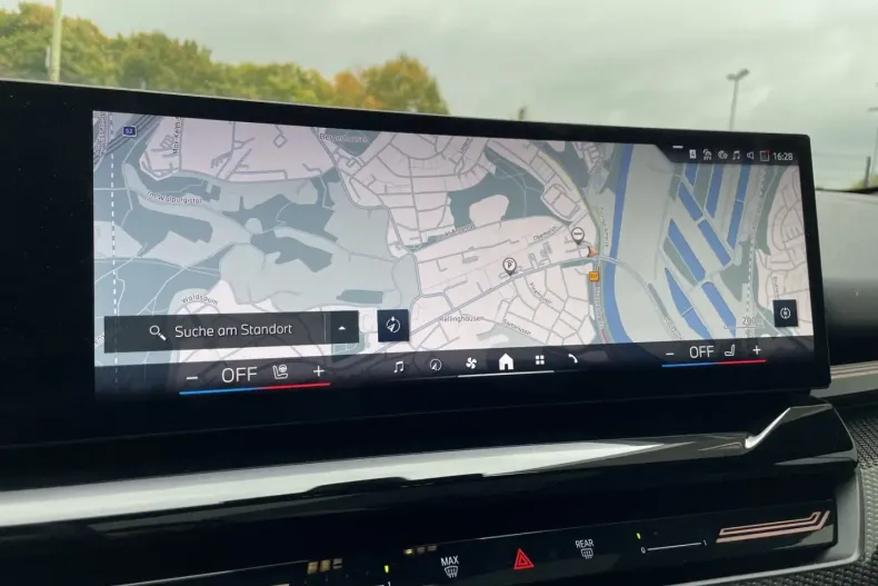 BMW 520 din 2024 cu 27.054 km - oferta BMW143028 - foto 15