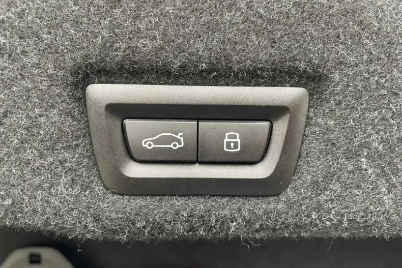 BMW 520 din 2024 cu 27.054 km - oferta BMW143028 - foto 27