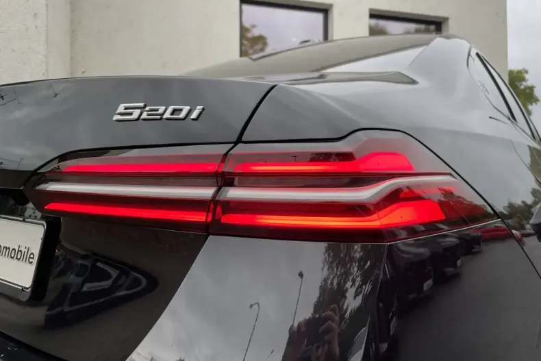 BMW 520 din 2024 cu 27.054 km - oferta BMW143028 - foto 36