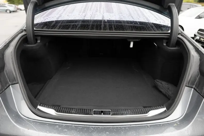 Mercedes-Benz S 580 din 2024 cu 32.932 km - oferta MER143053 - foto 6