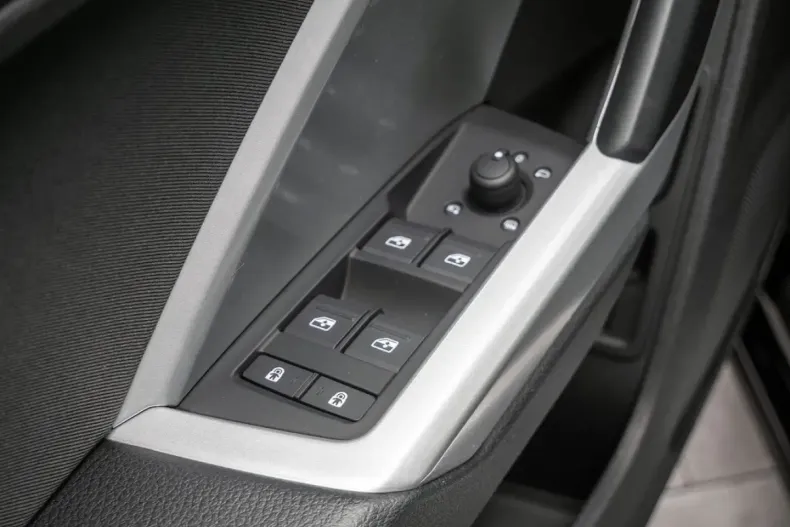 Audi Q3 din 2022 cu 61.964 km - oferta AUD143056 - foto 17