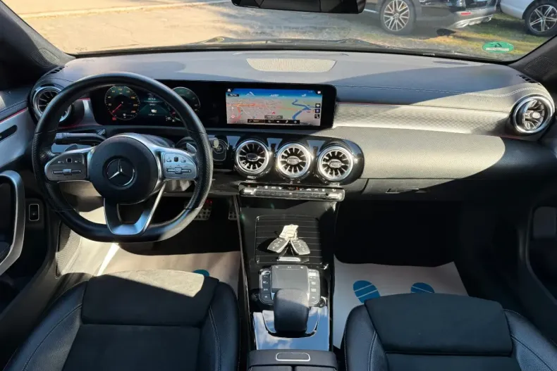 Mercedes-Benz CLA 250 din 2021 cu 84.906 km - oferta MER143064 - foto 9