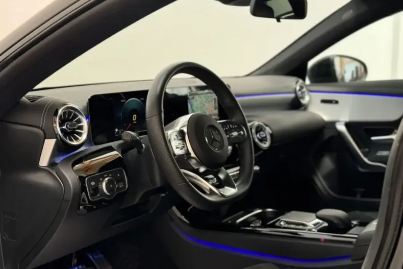 Mercedes-Benz CLA 250 din 2021 cu 74.700 km - oferta MER143072 - foto 9