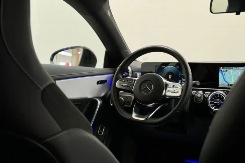 Mercedes-Benz CLA 250 din 2021 cu 74.700 km - oferta MER143072 - foto 11