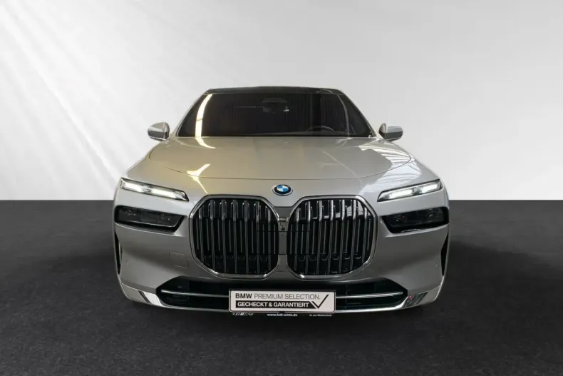 BMW 750 din 2023 cu 38.300 km - oferta BMW143076 - foto 5