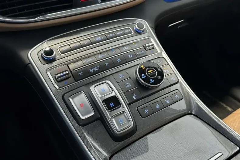 Hyundai SANTA FE din 2021 cu 74.000 km - oferta HYU143093 - foto 17