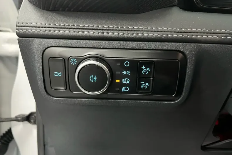 Ford Mustang din 2024 cu 14.000 km - oferta FOR143102 - foto 12