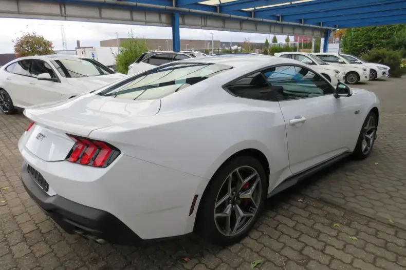 Ford Mustang din 2024 cu 17.200 km - oferta FOR143103 - foto 4