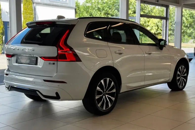 Volvo XC60 din 2023 cu 90.210 km - oferta VOL143105 - foto 5