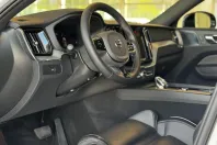 Volvo XC60 din 2023 cu 90.210 km - oferta VOL143105 - foto 10