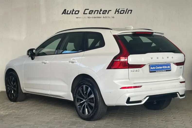 Volvo XC60 din 2023 cu 64.270 km - oferta VOL143106 - foto 5