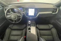 Volvo XC60 din 2023 cu 64.270 km - oferta VOL143106 - foto 7