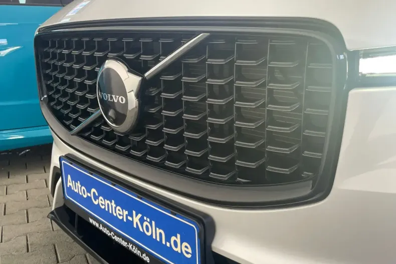 Volvo XC60 din 2023 cu 64.270 km - oferta VOL143106 - foto 27