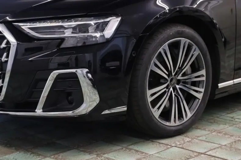 Audi A8 din 2025 cu 29.130 km - oferta AUD143112 - foto 1