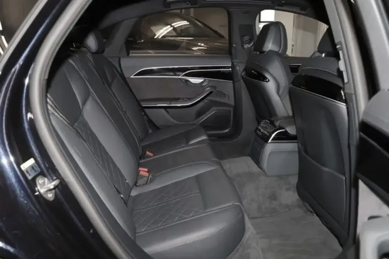 Audi A8 din 2025 cu 29.130 km - oferta AUD143112 - foto 4