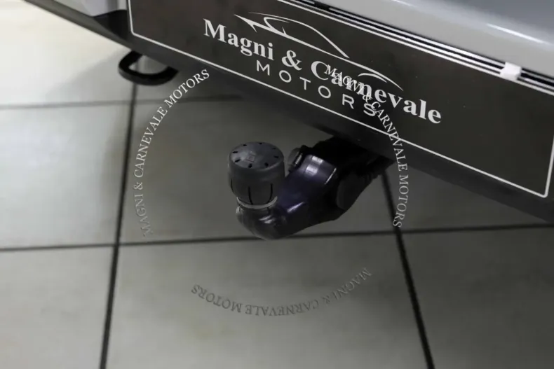 Mercedes-Benz G 63 AMG din 2024 cu 9.800 km - oferta MER143113 - foto 11