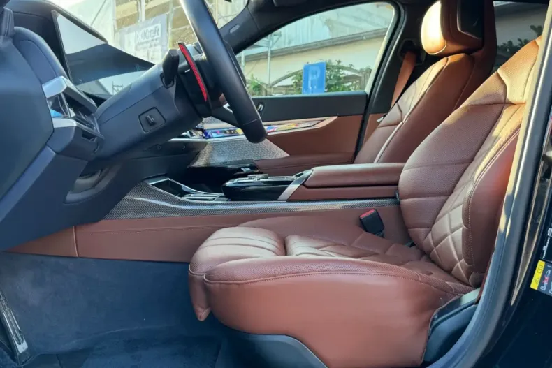 BMW M760 din 2023 cu 30.000 km - oferta BMW143115 - foto 11