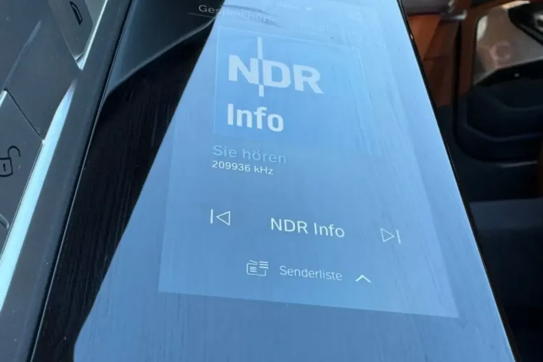 BMW M760 din 2023 cu 30.000 km - oferta BMW143115 - foto 21