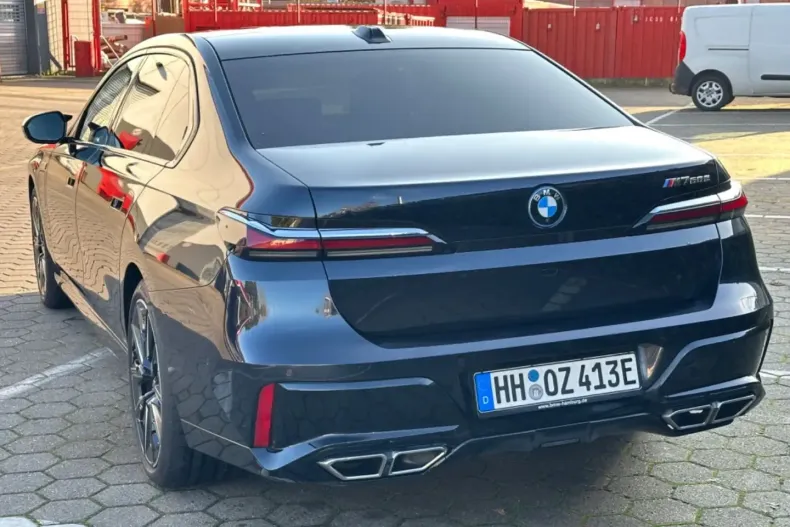 BMW M760 din 2023 cu 30.000 km - oferta BMW143115 - foto 25