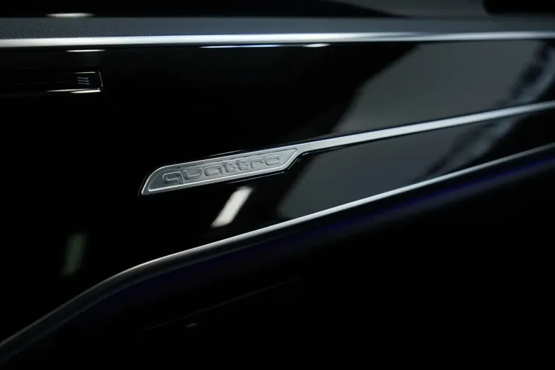 Audi A8 din 2023 cu 60.000 km - oferta AUD143117 - foto 35