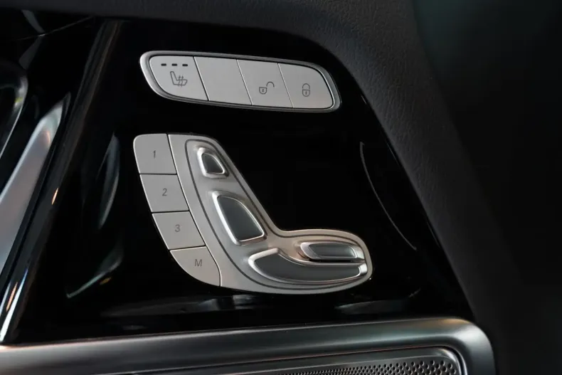 Mercedes-Benz G 450 din 2024 cu 29.900 km - oferta MER143119 - foto 31