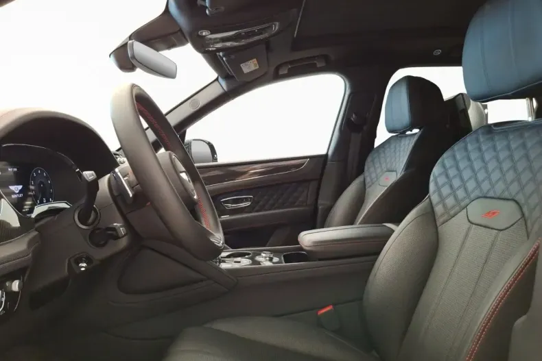 Bentley Bentayga din 2022 cu 79.800 km - oferta BEN143145 - foto 2