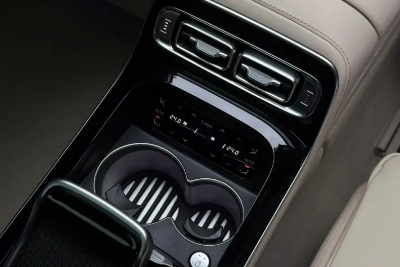 Mercedes-Benz S 400 din 2023 cu 47.000 km - oferta MER143156 - foto 24