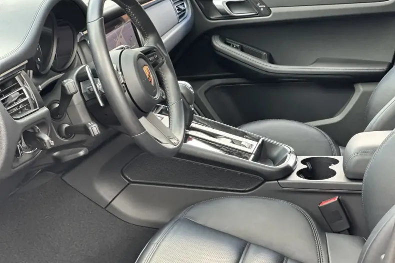 Porsche Macan din 2022 cu 19.600 km - oferta POR143157 - foto 8