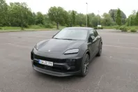 Porsche Macan din 2024 cu 20.500 km - oferta POR143161 - foto 1