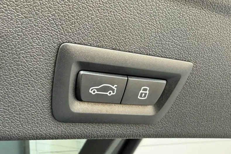 BMW X6 M din 2025 cu 10.900 km - oferta BMW143177 - foto 4