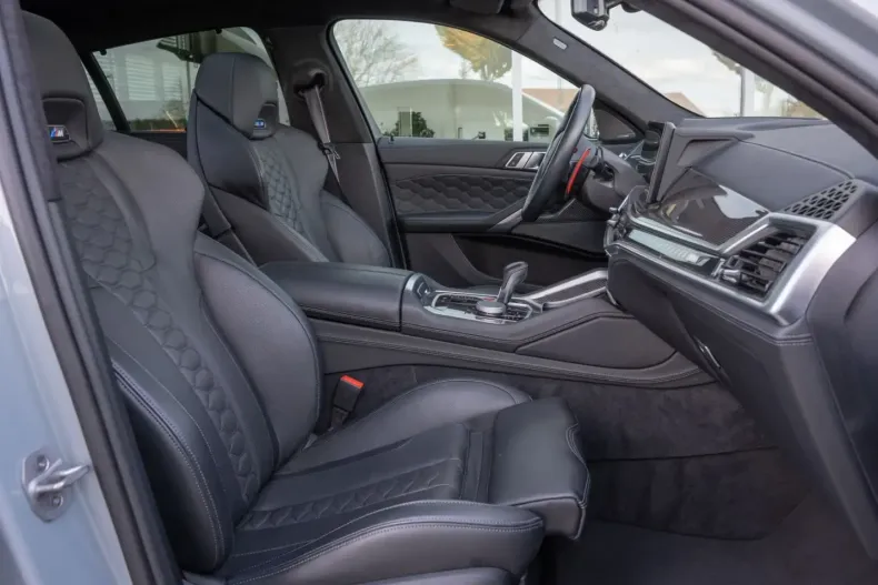 BMW X6 M din 2025 cu 6.080 km - oferta BMW143185 - foto 4