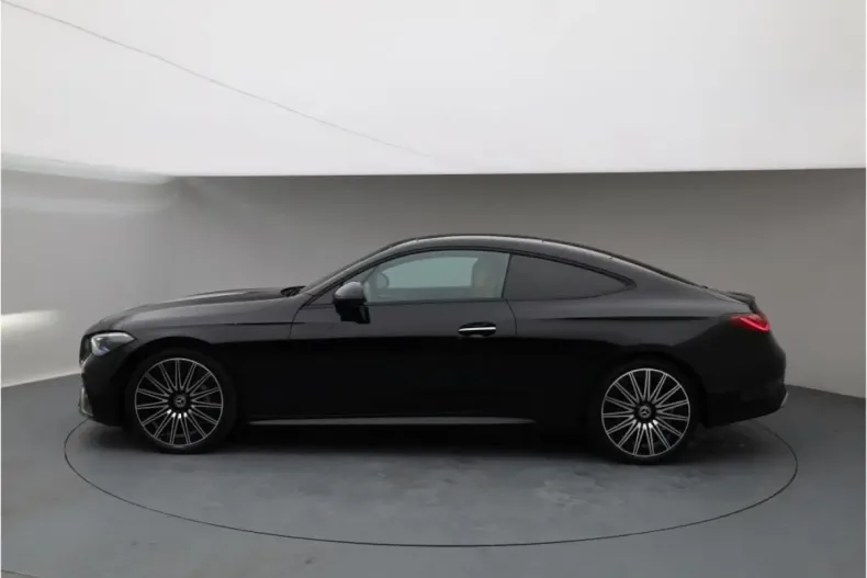 Mercedes-Benz CLE 450 din 2024 cu 15.000 km - oferta MER143210 - foto 3