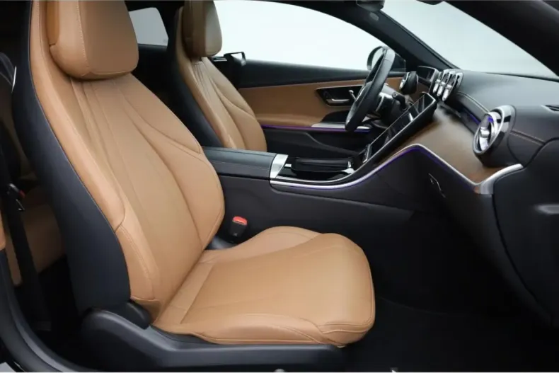 Mercedes-Benz CLE 450 din 2024 cu 15.000 km - oferta MER143210 - foto 19