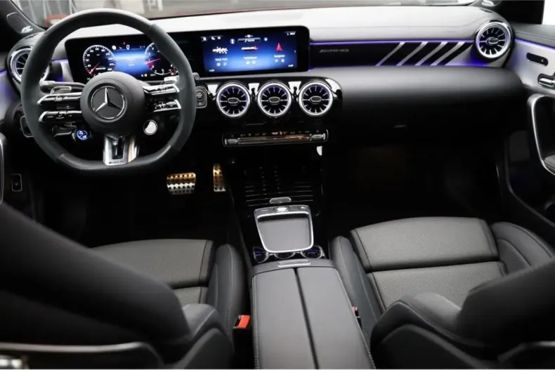 Mercedes-Benz CLA 45 AMG din 2024 cu 5.173 km - oferta MER143212 - foto 12