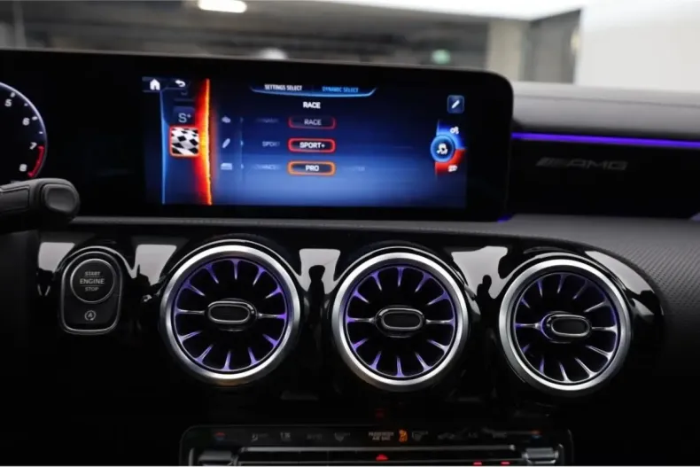 Mercedes-Benz CLA 45 AMG din 2024 cu 5.173 km - oferta MER143212 - foto 19