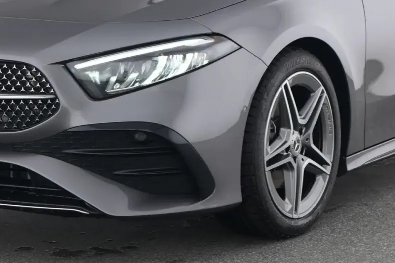 Mercedes-Benz A 180 din 2024 cu 17.291 km - oferta MER143216 - foto 3