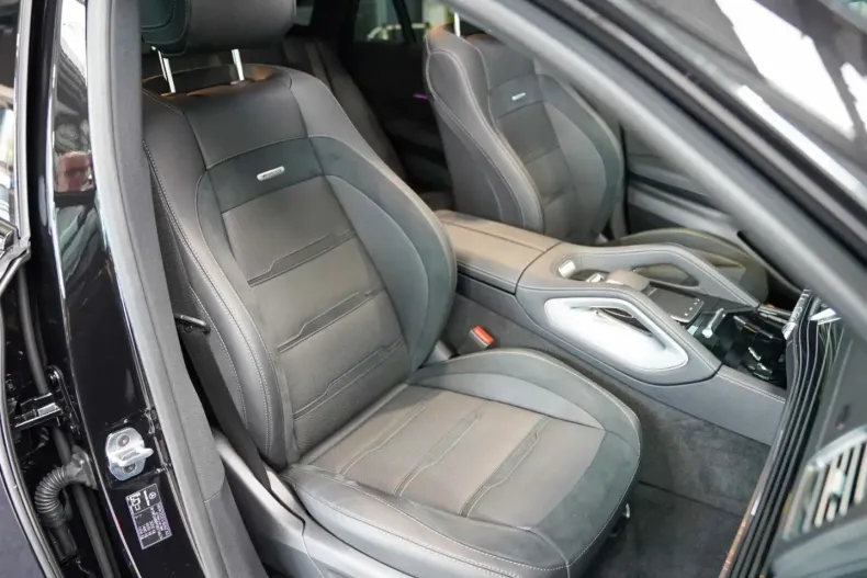 Mercedes-Benz GLE 53 AMG din 2024 cu 15.153 km - oferta MER143218 - foto 12